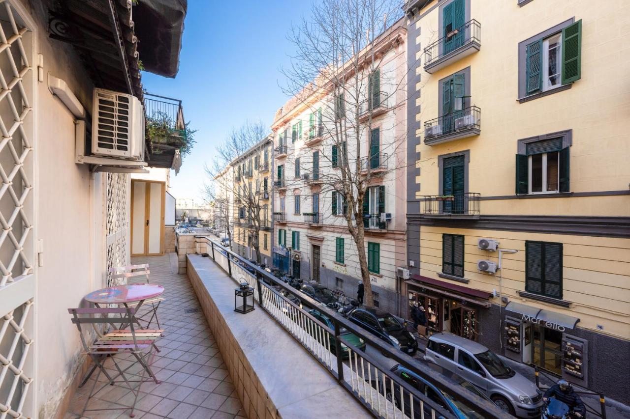 Napoli Charming Apartments Vomero "Fashion And Glamour" エクステリア 写真